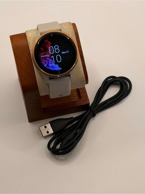 Garmin Venu, Excellent, Tested, Charger Included, AMOLED, Smartwatch